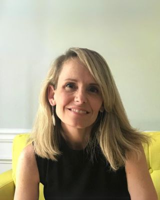 rachelle-kuramoto-headshot